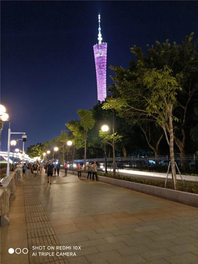 泰式按摩:享受身心的完美治疗 泰式按摩:享受身心的完美治疗